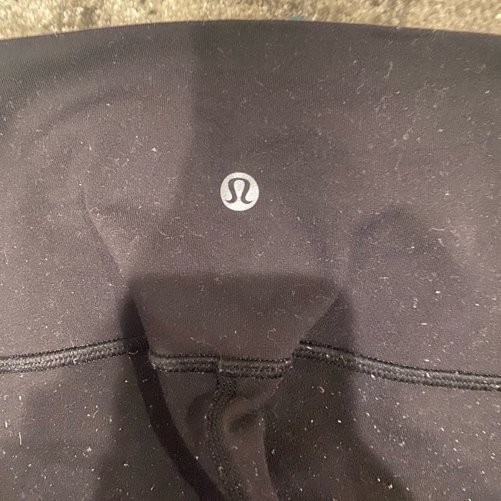 Lululemon Wunder Under leggings